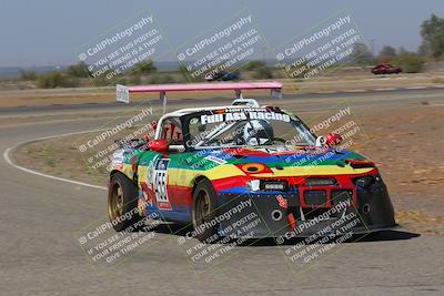 media/Oct-01-2022-24 Hours of Lemons (Sat) [[0fb1f7cfb1]]/10am (Front Straight)/